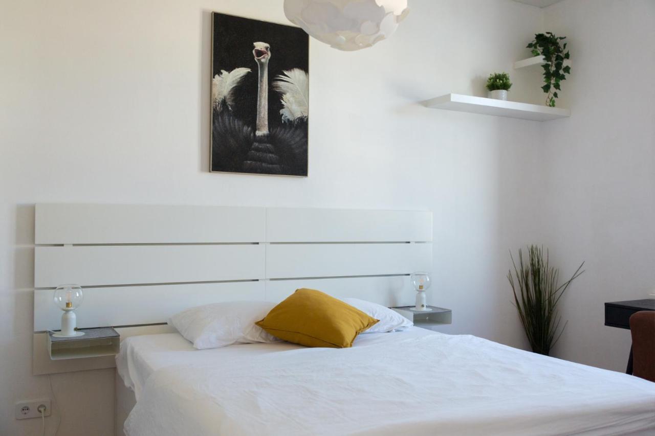 Pleasant City Apartment Грац Экстерьер фото